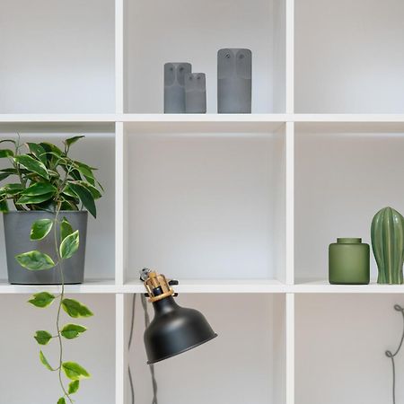 Cozy Studio With Balcony And Free Garage By Noclegi Renters Poznań Extérieur photo